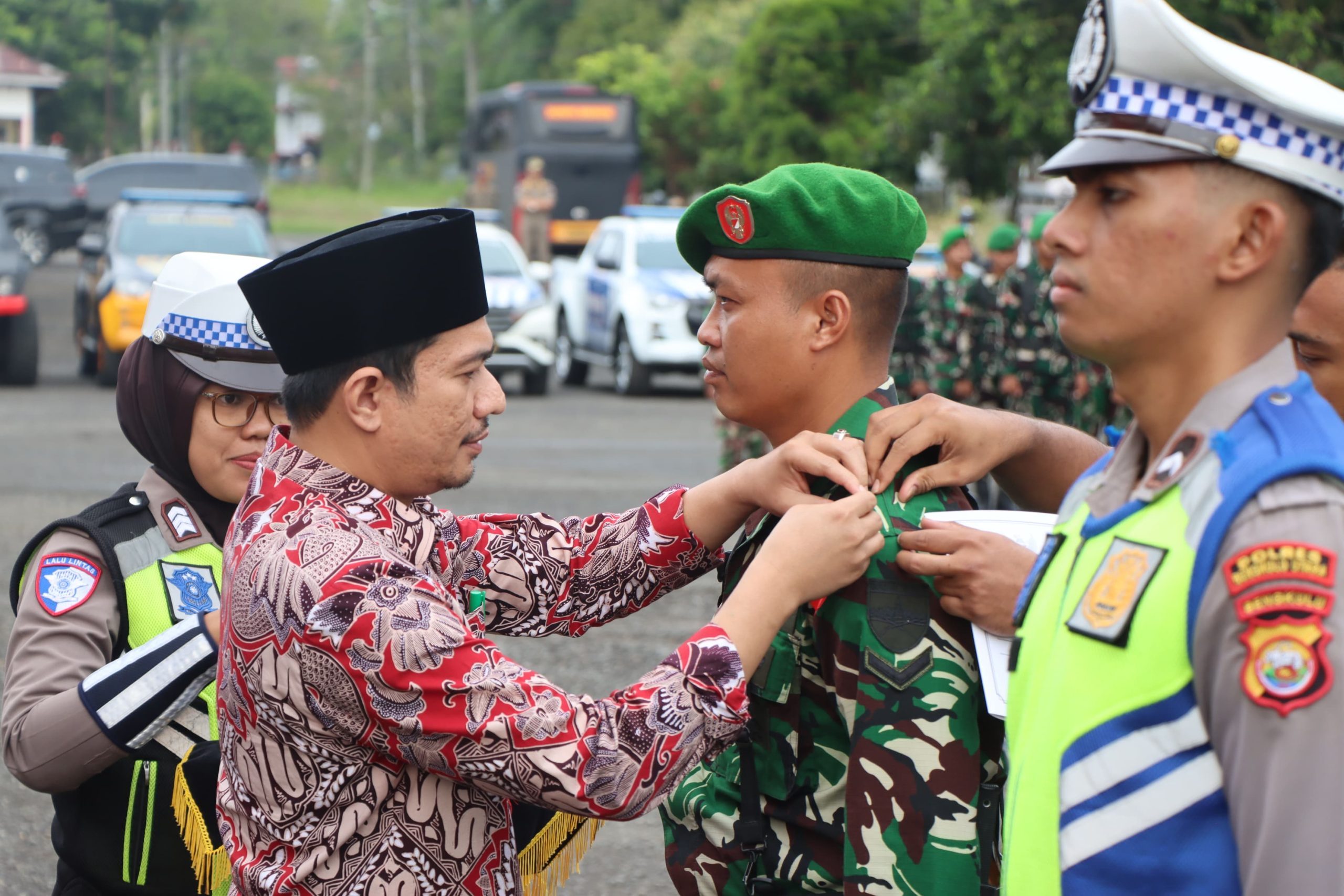 Bupati Bengkulu Utara Pimpin Apel Gelar Pasukan Operasi Ketupat Nala 2026