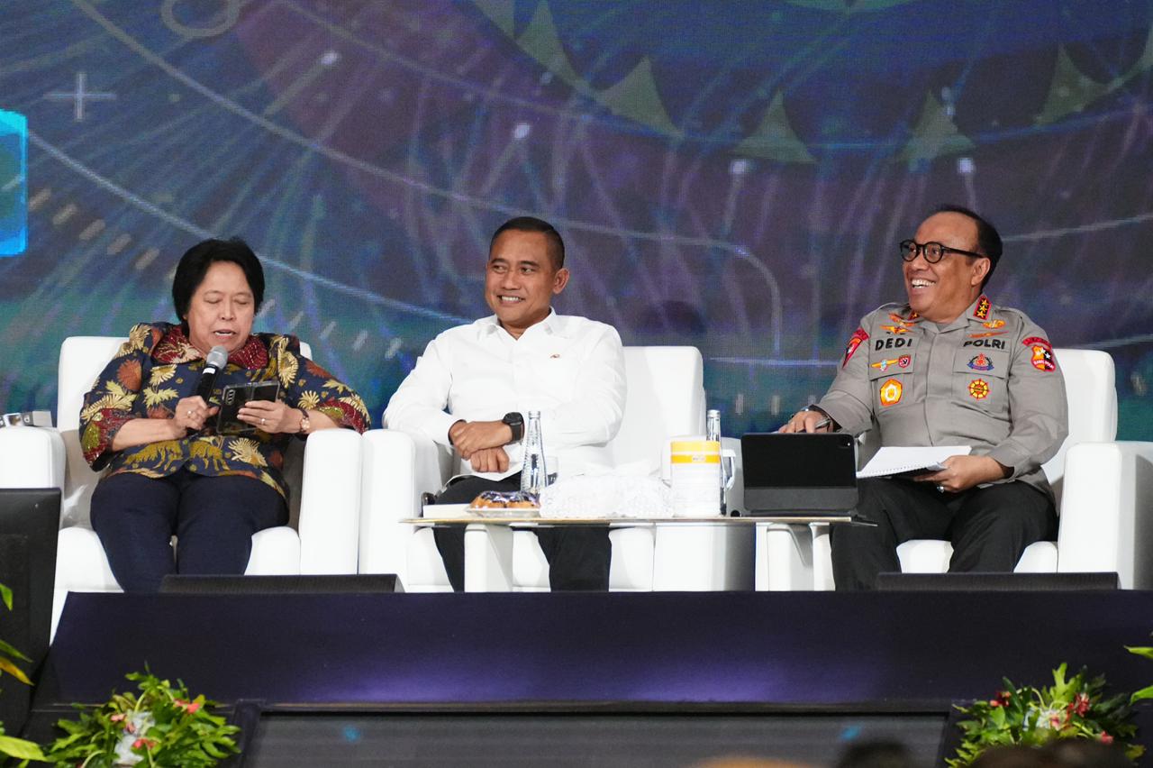 Wakapolri Bedah Buku “Gamifikasi Kekerasan dalam Teror Modern di Era Digital”, Tawarkan Cara Pandang Baru Membaca Ancaman di Era Digital