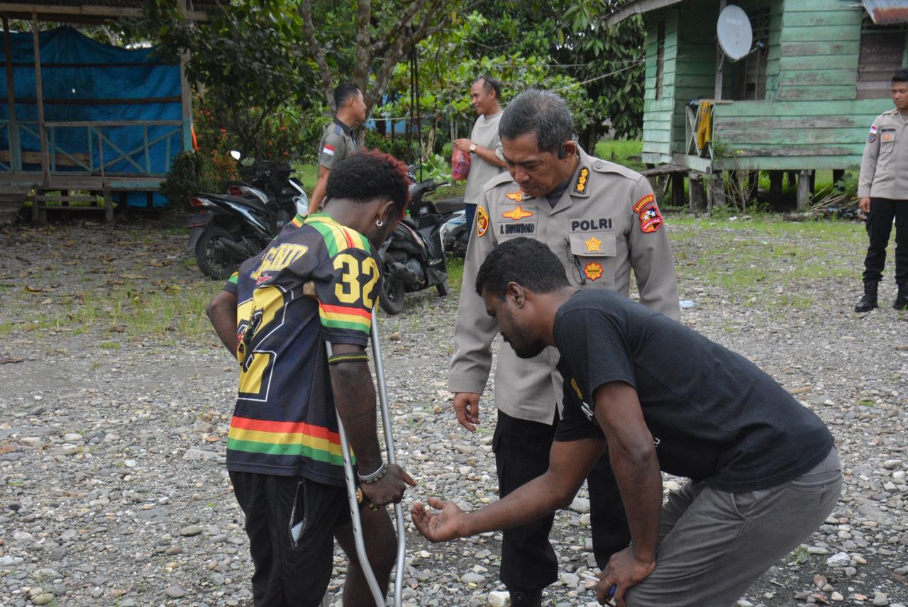 Ops Damai Cartenz Berbagi Kasih, Hadirkan Bantuan dan Pelayanan Kesehatan bagi Warga Pelosok Timika
