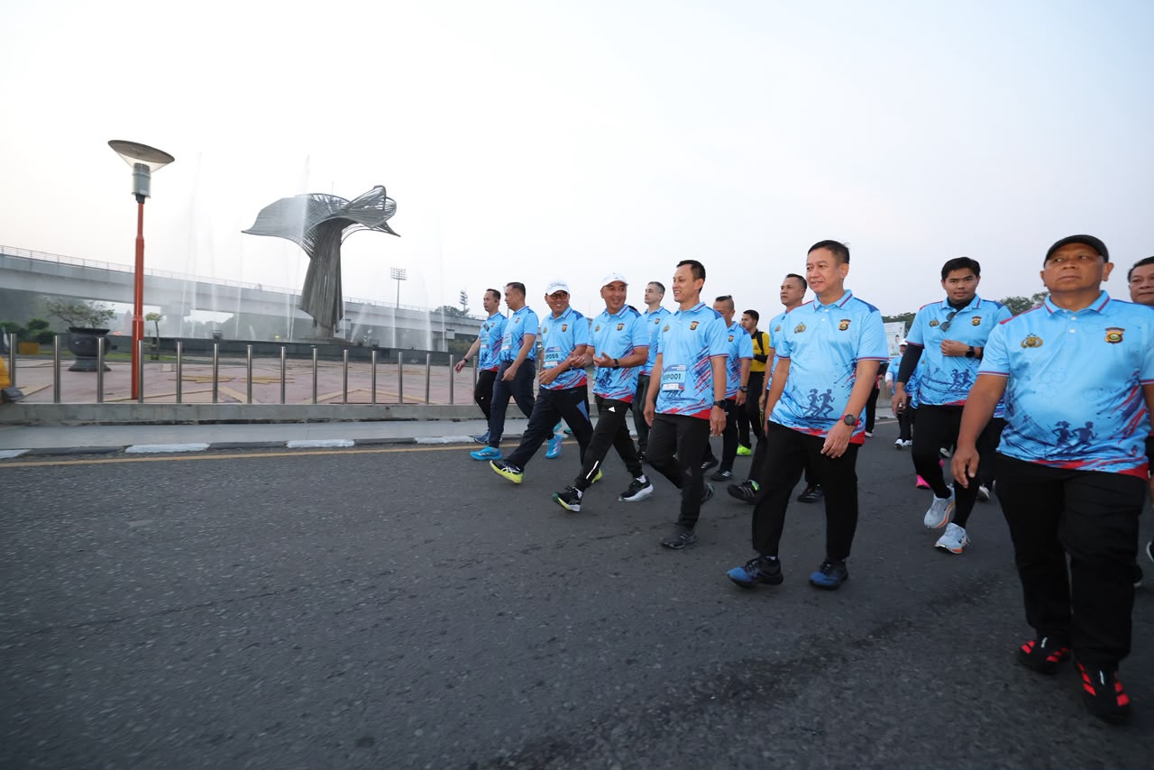 Kapolda Sumsel Bersama Forkopimda Sapa Ribuan Peserta Sumsel Bhayangkara Run, Kuatkan Kolaborasi dan Soliditas Bumi Sriwijaya